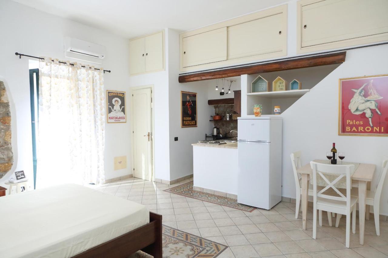 Self Apartments - Bordonaro 58 Cefalu Luaran gambar