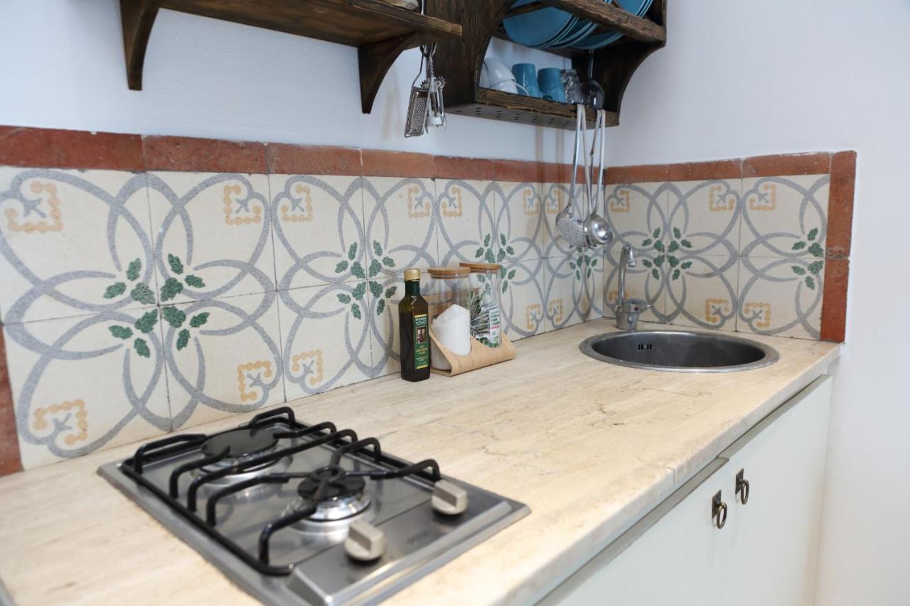 Self Apartments - Bordonaro 58 Cefalu Luaran gambar